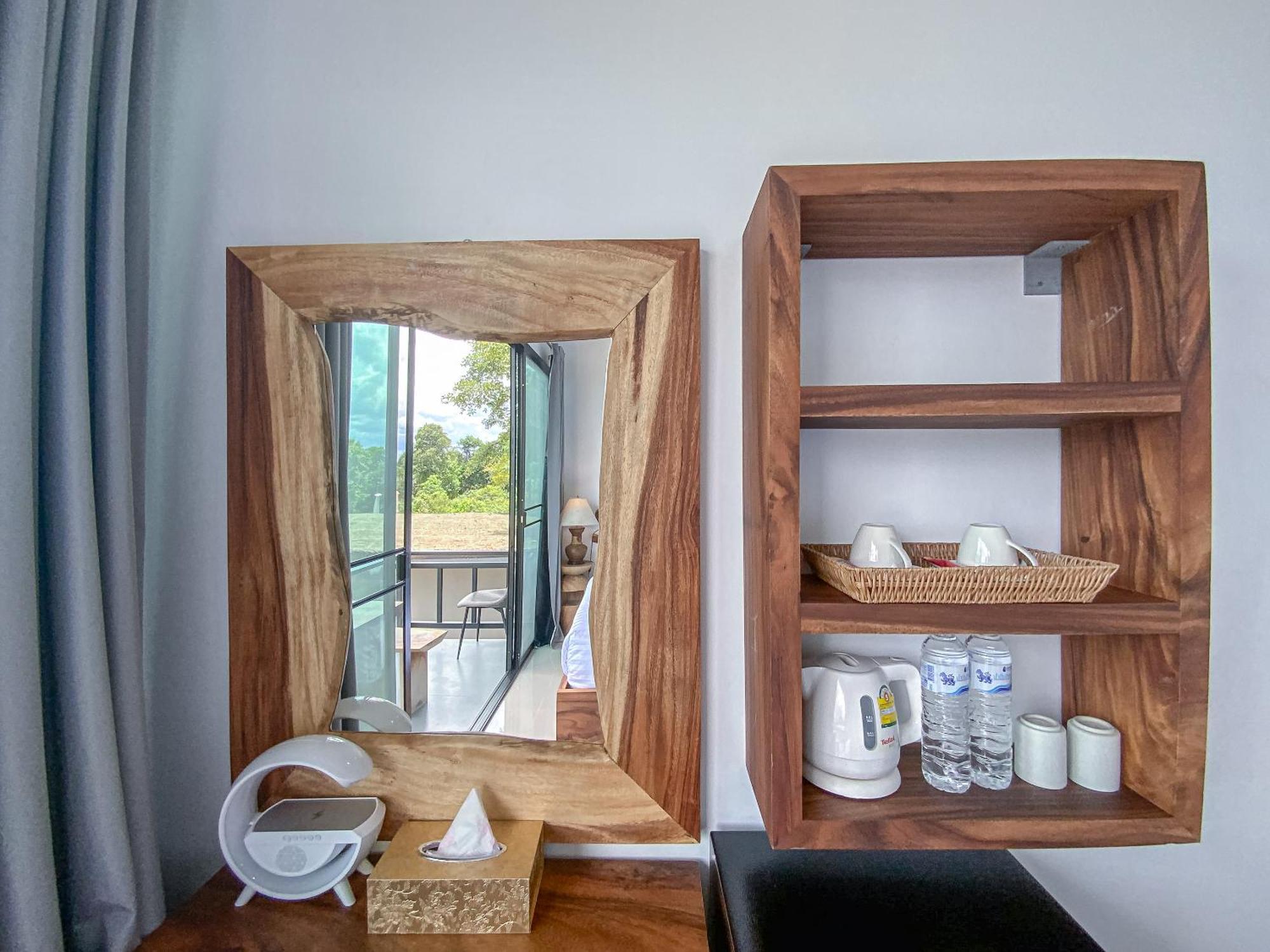Samet Nangshe Goodview Hotell Takua Thung Exteriör bild